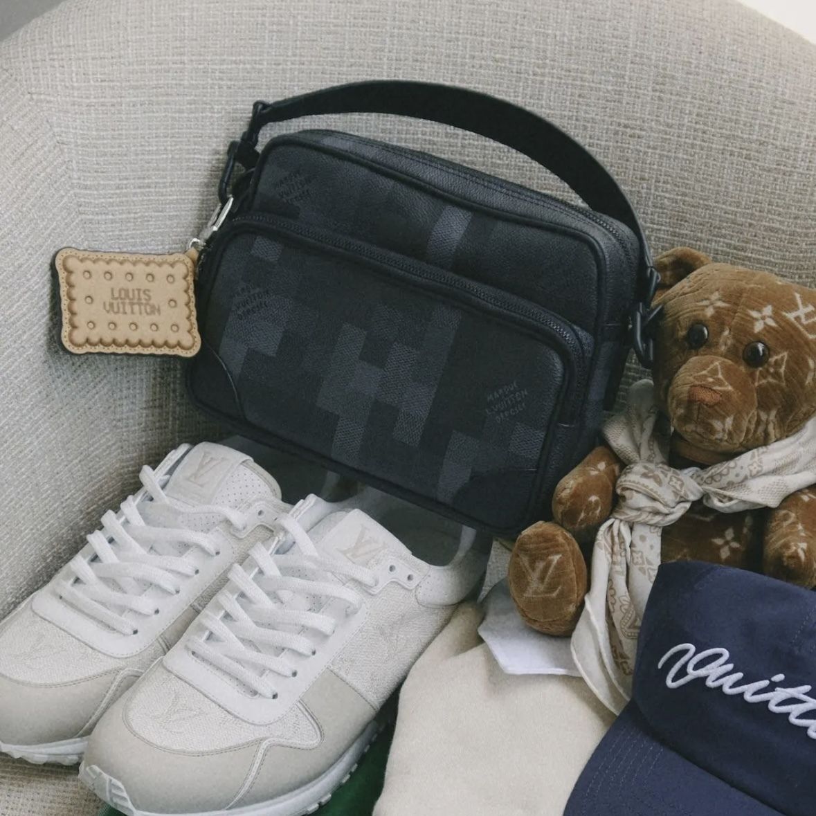 【スタイリッシュ♪】Louis Vuitton ナイルメッセンジャー 2WAYショルダー】Louis Vuitton ナイル メッセンジャー バッグ