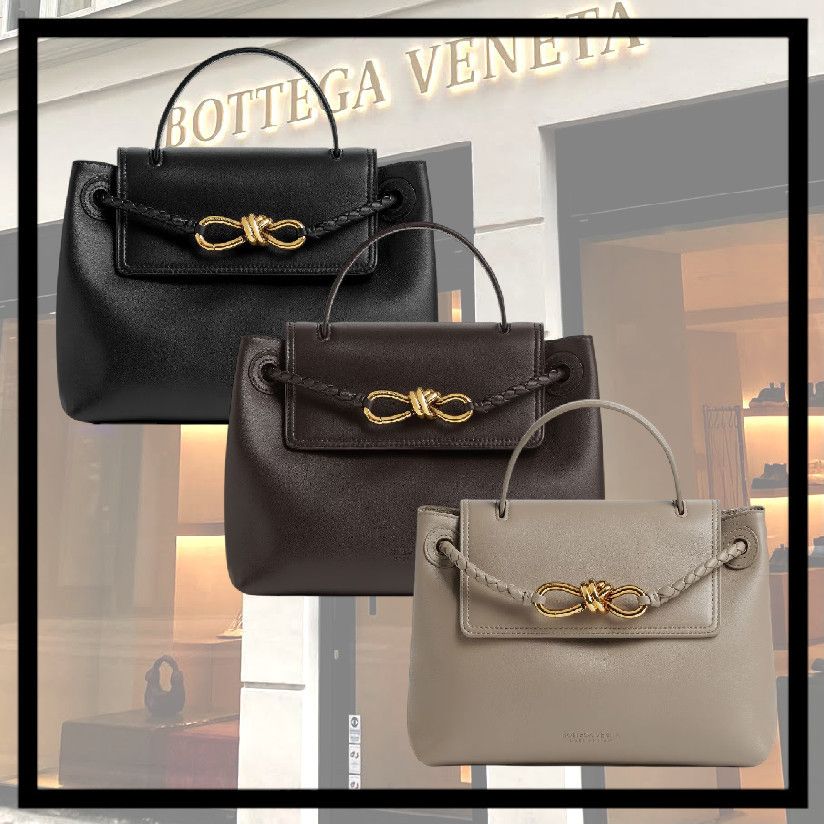新作 シックでたっぷり収納な ◆ BOTTEGA VENETA チャオ チャオ ブラックスモール チャオ チャオ| Bottega Veneta® 日本