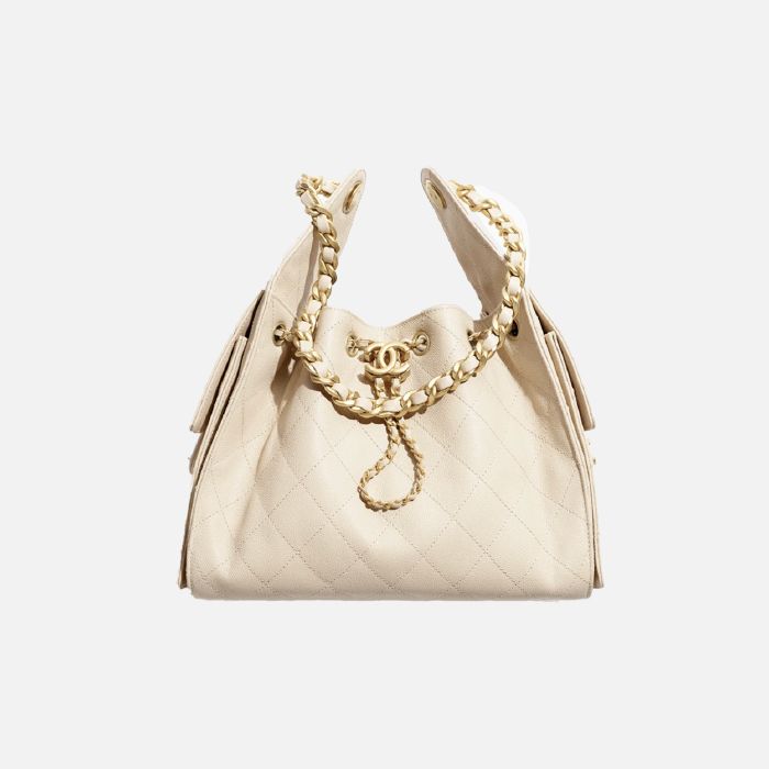 【25A 手持ちも肩掛けもOK】CHANEL ショルダーバッグ デニムがお洒落♪】CHANEL 25 CCロゴ スモール ハンドバッグ