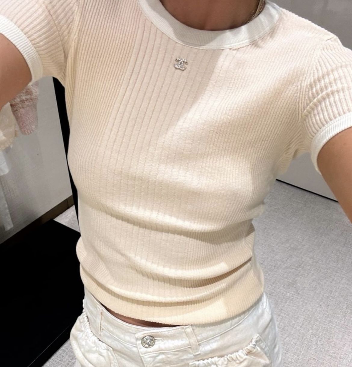 ★夏にピッタリ★【CHANEL】トップス ココビーチ ギャザーポケット付き】CHANEL ココビーチ デニムトップス